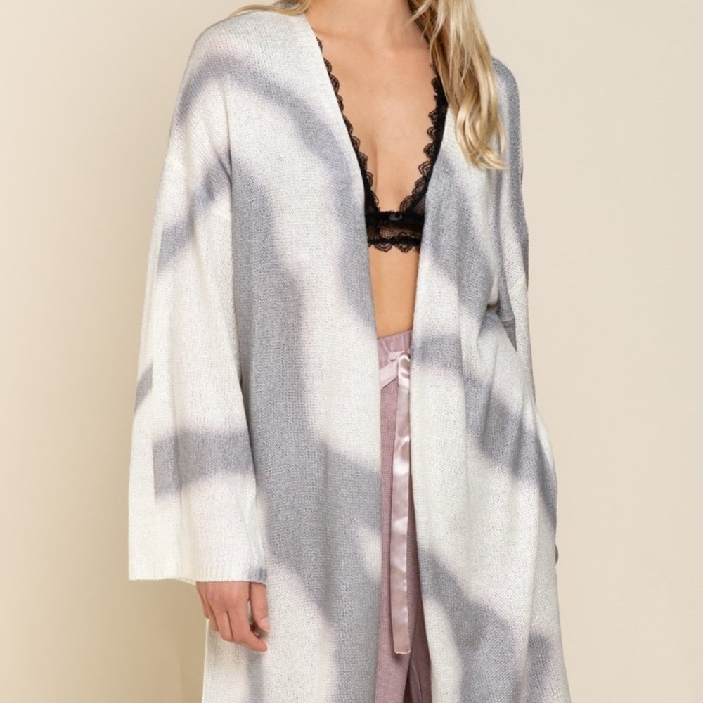 Last One!  5 ⭐️‘s!!  NWT POL Printed Hand Dipped Sweater Kimono Small - Picture 10 of 13